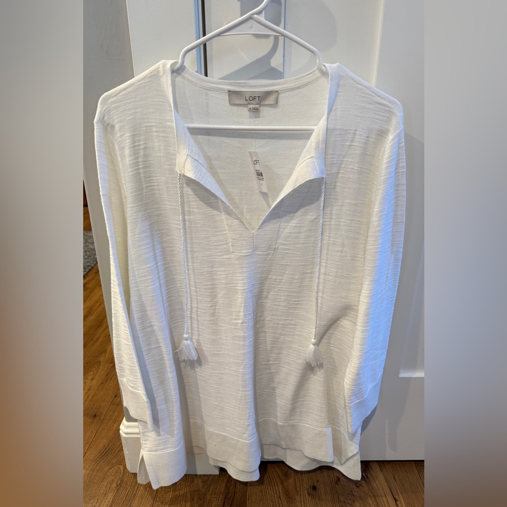 LOFT Women's lightweight top with Tassel Ties